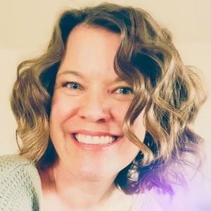 Meet your Posher, Annie